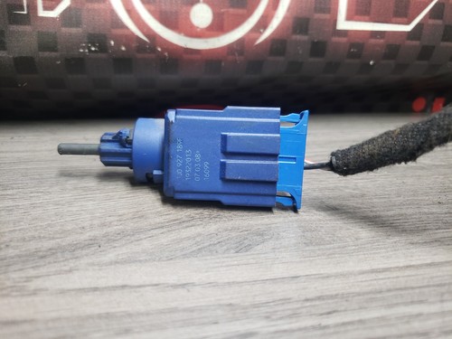 1998 - 2010 Volkswagen Clutch Safe Starting Starter Safety Switch With Pigtail - Picture 6 of 12