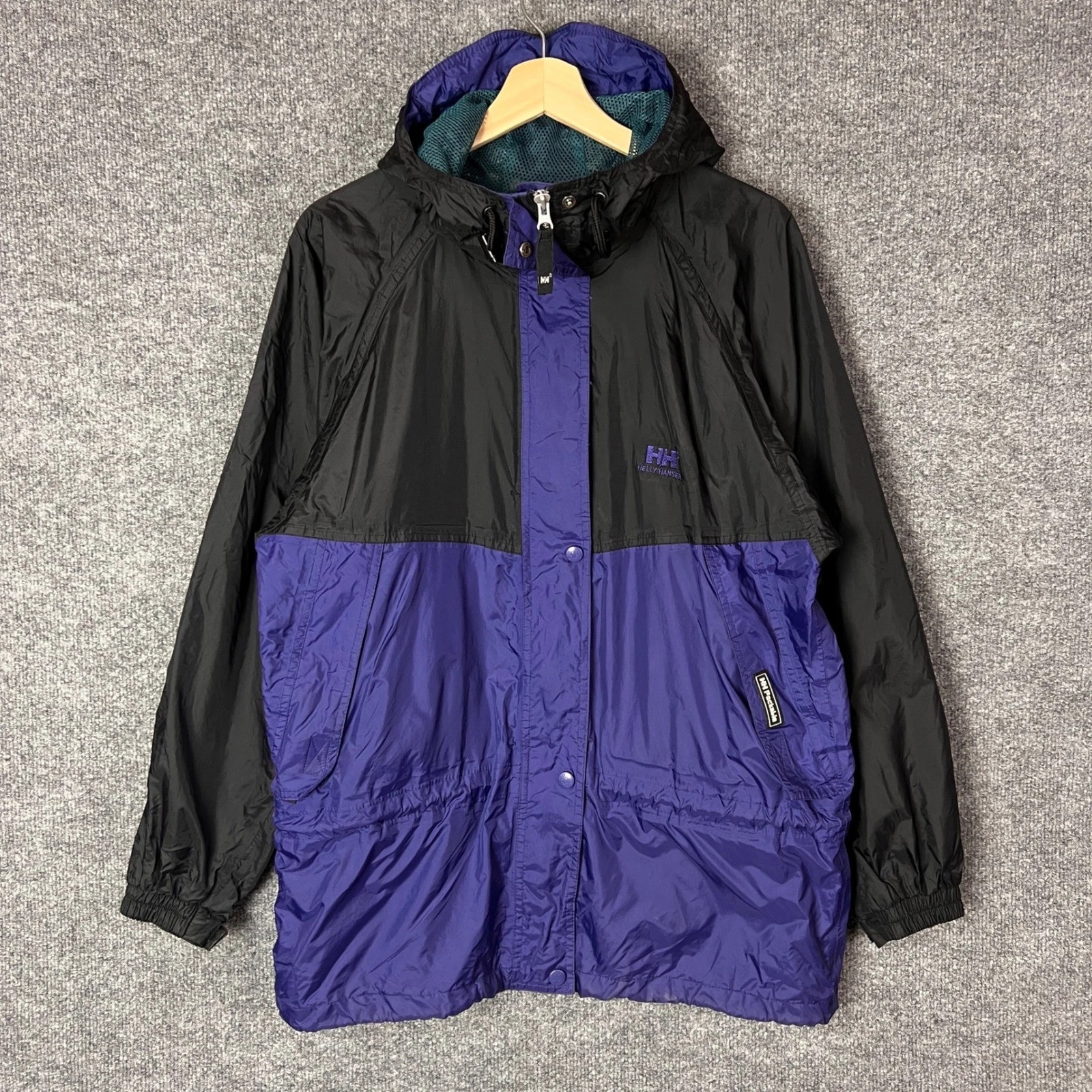 Helly Hansen Packable Anorak Jacket Black Purple Hooded Lightweight Size M