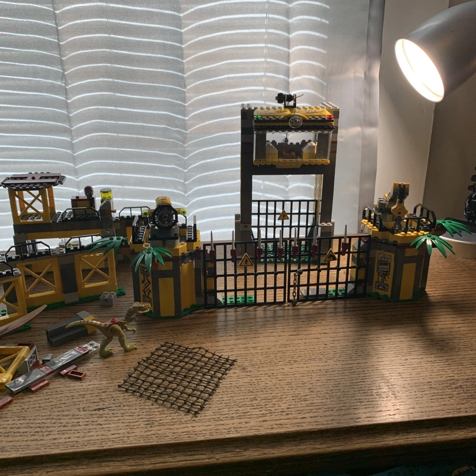 LEGO Dino обороны HQ 5887 не полный без инструкций без коробки - Изображение 2 из 4