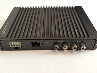 AMPLIFIER - SONY XM-2040- 4 CHANNEL STEREO POWER AMP in original