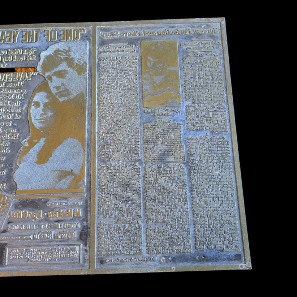 Placa publicitária de cobre Love Story NY Times 1970 - Imagem 3 de 4