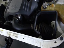 Used Air Cleaner Assembly fits: 2012 Dodge Challenger 5.7 Grade A