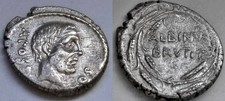 Brutus Albinus. AR   Denar  ( 48 v.Chr. )-- 3,84 g-- 18,9 mm