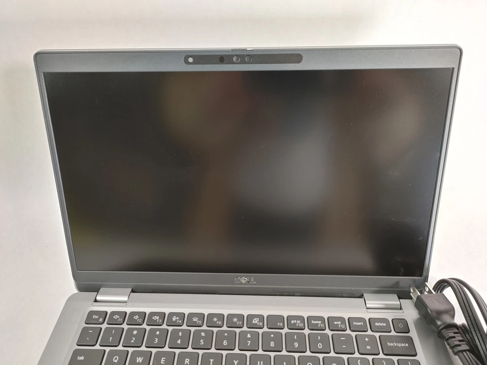 Dell Latitude 5330 Core i7-1265U 1.80GHZ 16GB, 256GB Nvme Windows 11 - Imagen 4 de 4