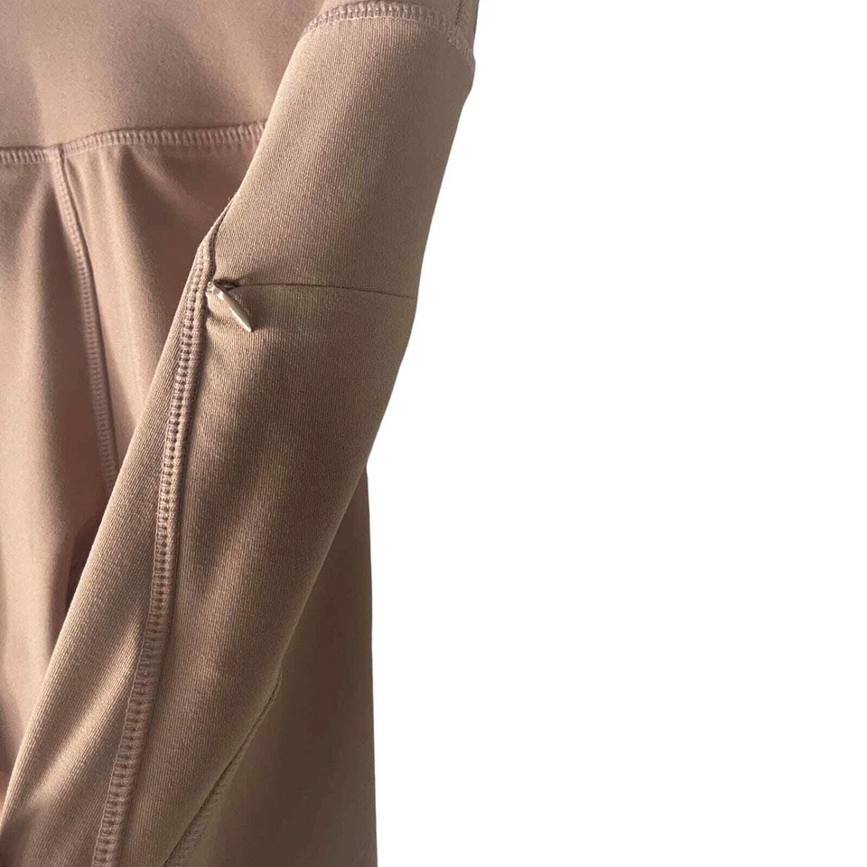 Medias deportivas Mondetta pequeñas rosa nude para mujer Foto 4 de 4