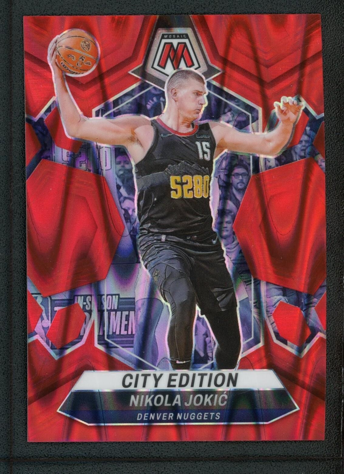 2023-24 NIKOLA JOKIC 210/299 PANINI MOSAIC CITY EDITION RAY WAVE RED