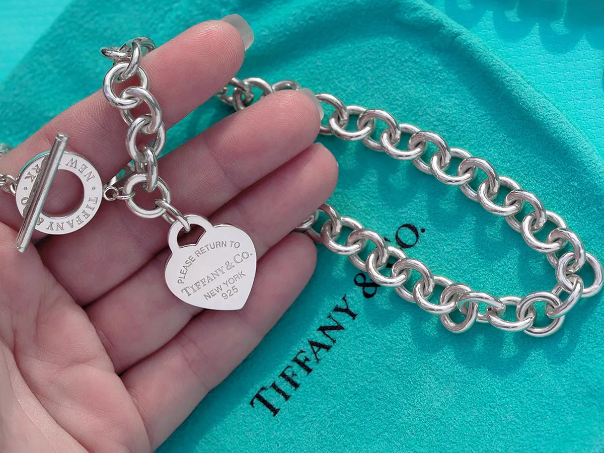 Tiffany & Co Sterling Silver Return to TIFFANY Heart Toggle Necklace