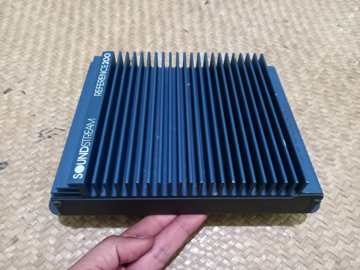 SOUNDSTREAM REFERENCE 500s アンプ Soundstream Reference 500 - AMP Performance
