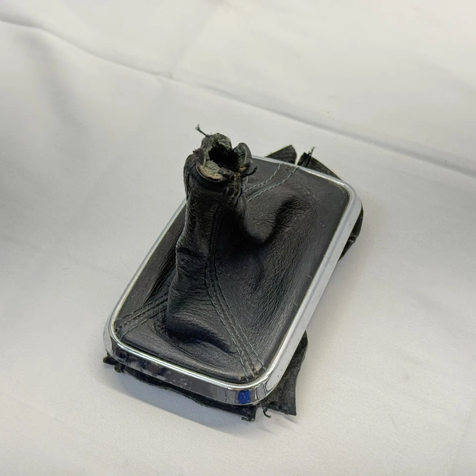 Maserati Quattroporte M139 Transmisión Automática Palanca de Cambios Perilla Bota Cubierta Fabricante de Equipo Original Foto 3 de 4