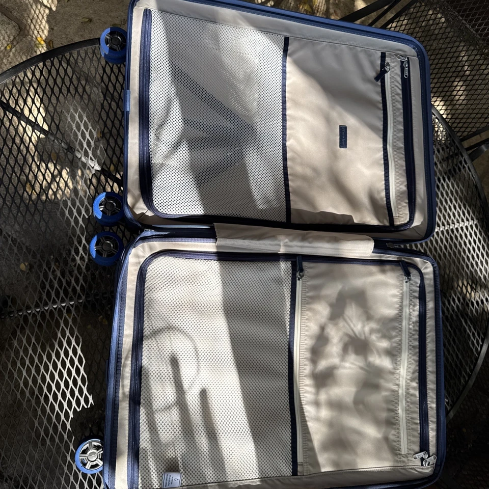 Travelpro Platinum Elite Med Check-in Expandable Spinner Retail  $365 - Image 4 of 4