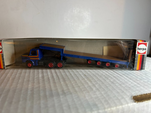 Remolque plano HERPA #837220 Scania cabina de 10 ruedas con plataforma baja de 40' 4 ejes H.O. 1:87 | Zustand: New