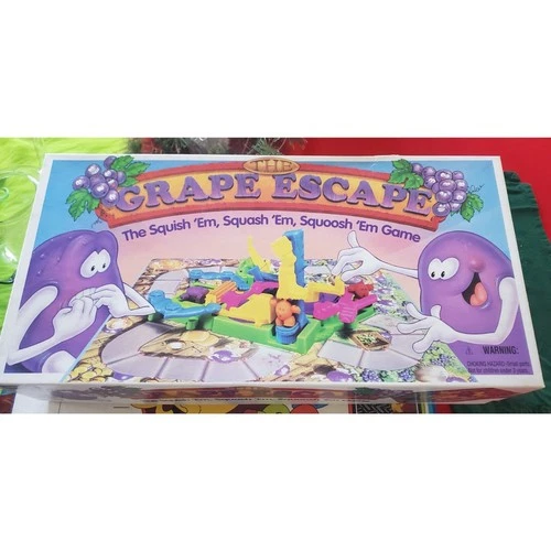Vintage 1992 The Grape Escape Board Game Parker Brothers Complete w/ Die