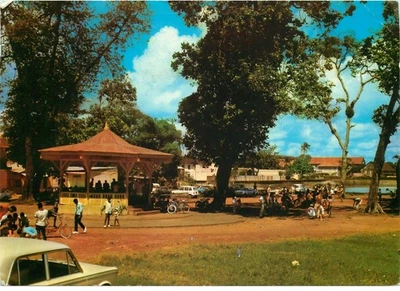 GUYANE CAYENNE place auguste Hort - Photo 1/2