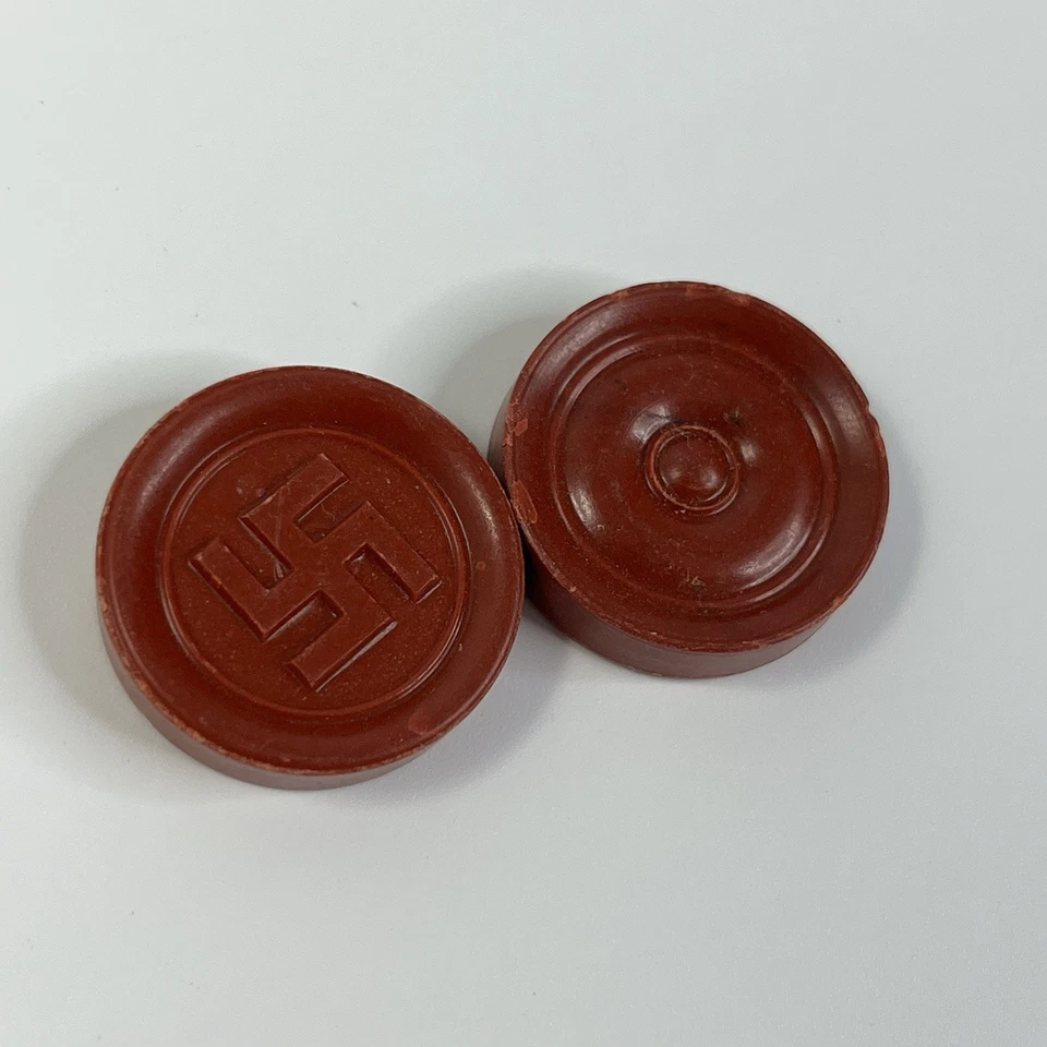 Antique 1930 Pre-WWII Cutler & Saleeby The Backgammon Game Chips with Swastikas - Image 4 of 4