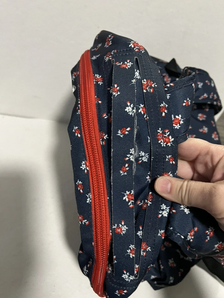 Superdry Mochila Estampado Floral British Design Spirit Of Japan G91002NO Foto 3 de 4