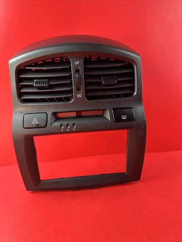 2001-2006 Hyundai Santa Fe Radio Bezel Dash Trim Panel Center Vent 2005 2004 OEM - Picture 9 of 18