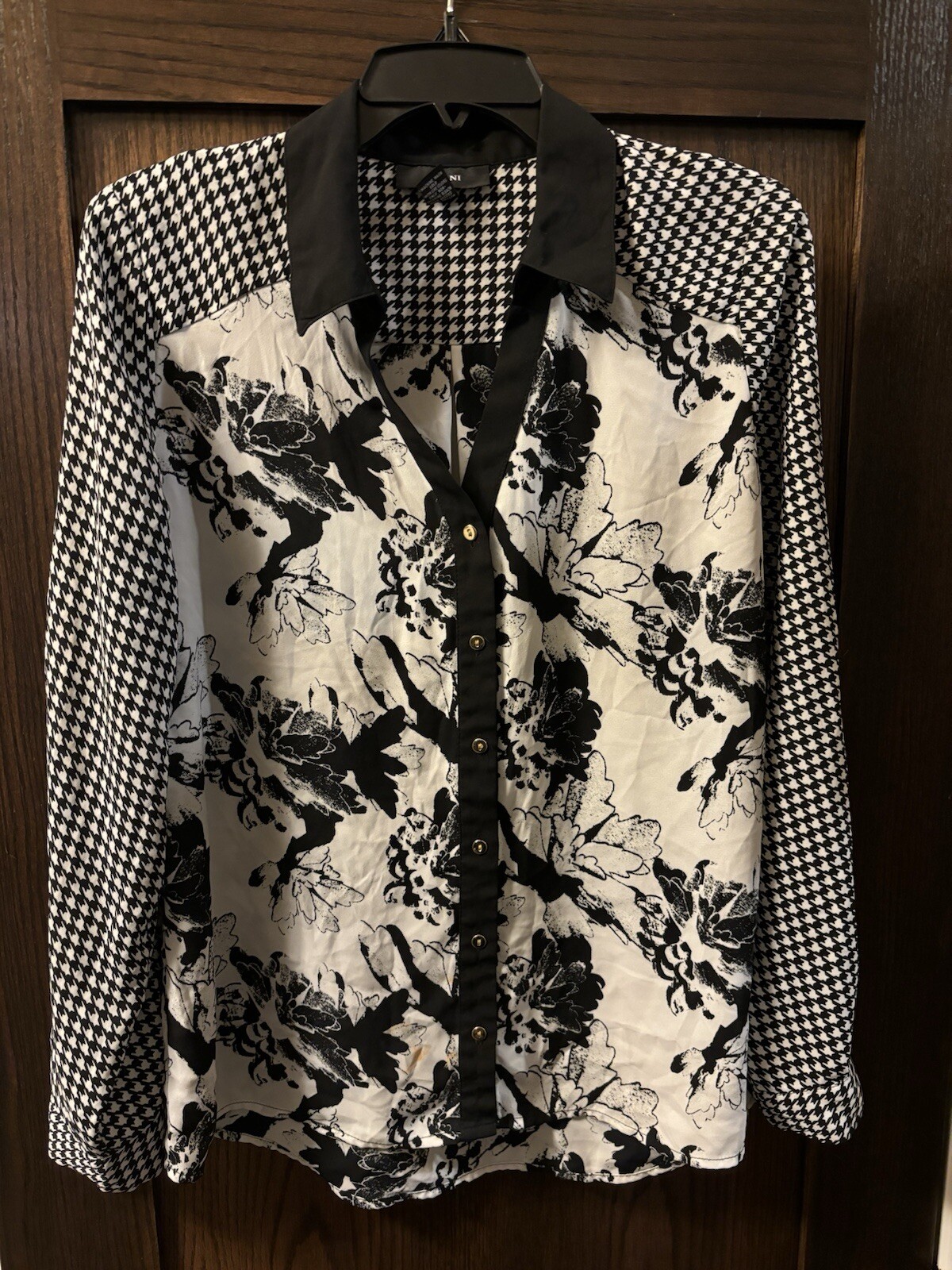 Alfani Women’s Top/Blouse, Size 10, Black And White Floral And Houndstooth, Fun!