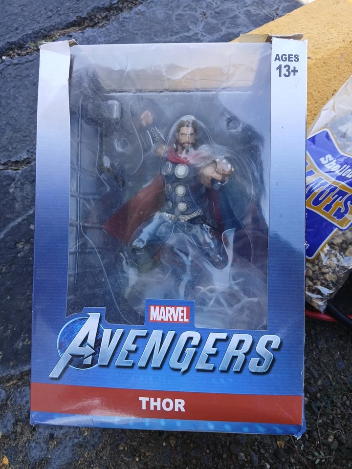 漫威复仇者联盟 Gamerverse THOR 2020 PVC 雕像  — 第 2/2 张图片