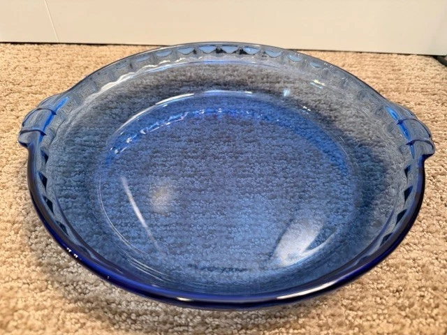 Vintage Pyrex 229 Cobalt Blue Glass Pie Plate Dish 9.5"
Opens in a new window or tab