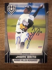 Jhony Brito Signed 2022 Hudson Valley Team set IP AUTO  Yankees