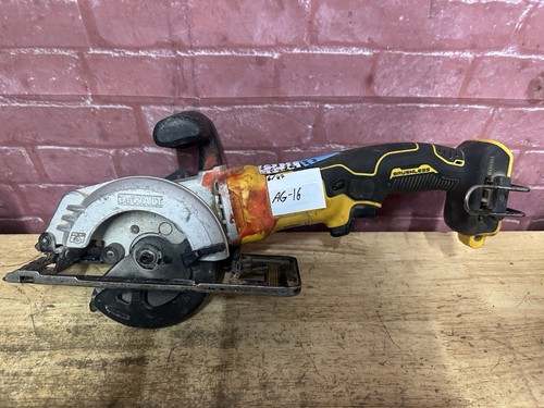 DEWALT DCS571B Atomic 20V MAX 4 1/2 inch Compact Circular Saw - DCS571B (Tool...