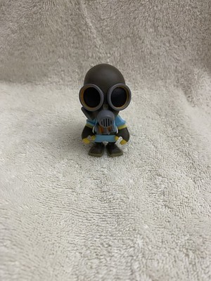 Team Fortress 2 Portable Mercs Blue Pyro 2.75'' Mini Action Figure VALVE TF2