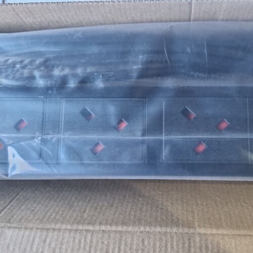 Fusion Filtered 6 way Power Distribution Unit Strip Vertical with IEC 14 Plug - Picture 6 of 9