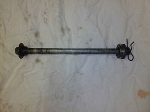 Hinterradachse YAMAHA 600 XJN