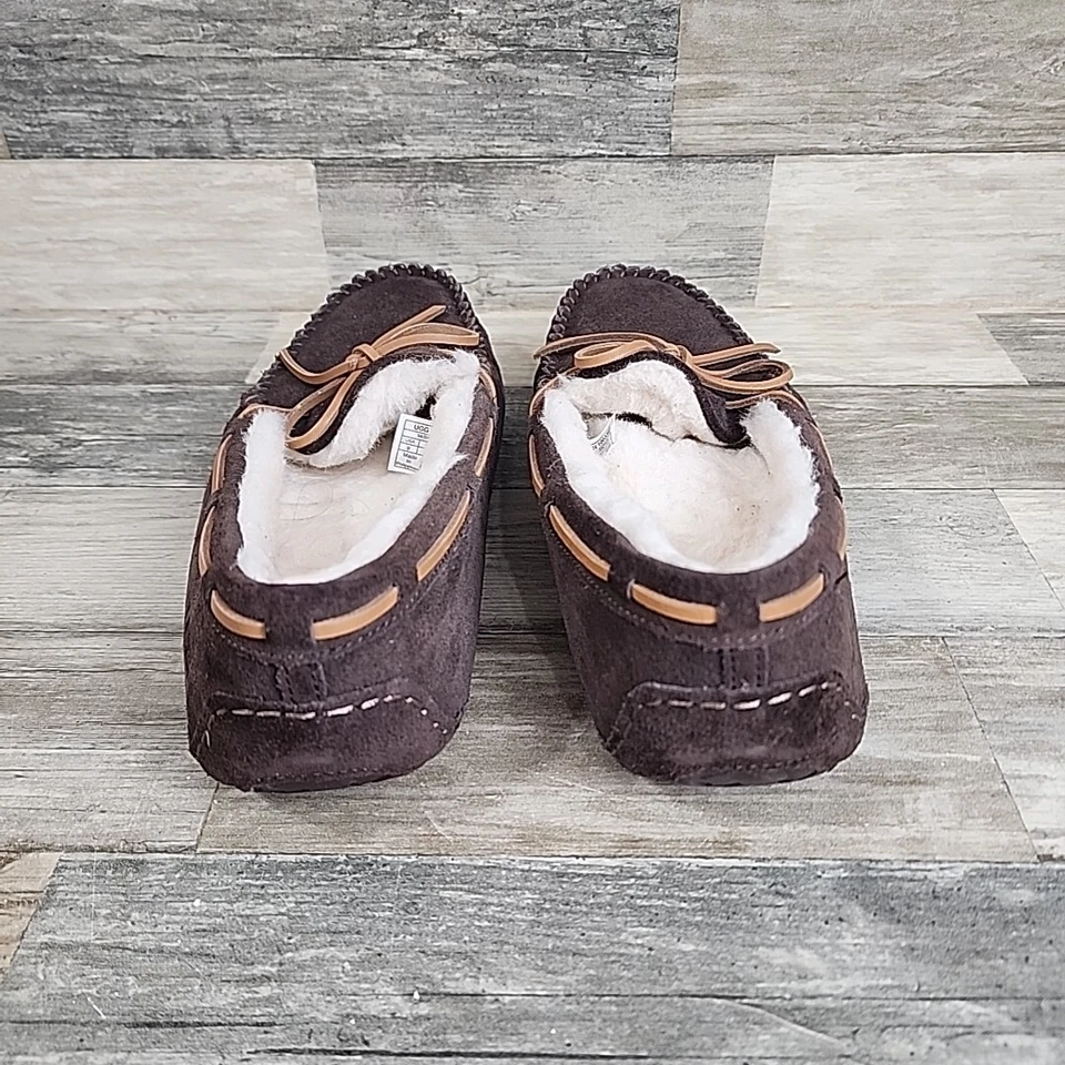 UGG Mens Olsen Slipper Shoes Sz 9 Slip On Indoor Outdoor Shoes  - Image 3 of 4