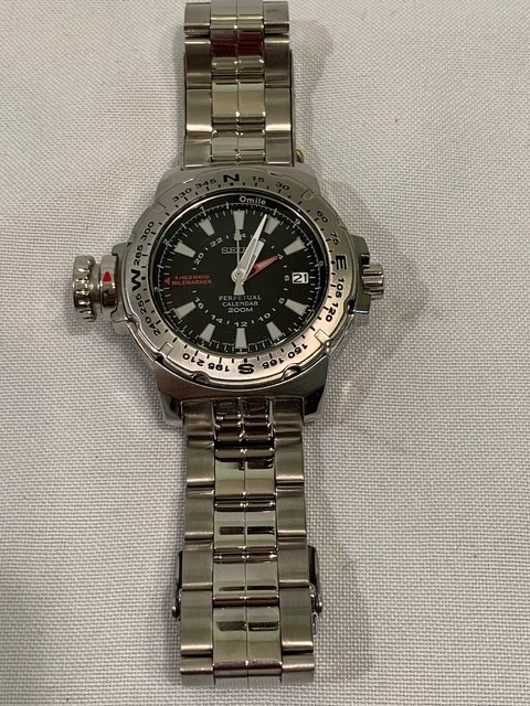 seiko solar perpetual calendar watch