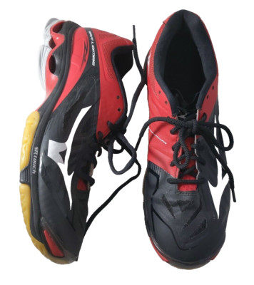 MIZUNO 9 Sneakers Wave Lightning Z2 Red/Black Volleyball Laces