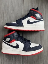 Jordan 1 Mid SE USA Blue 2020 - Size 4.5Y