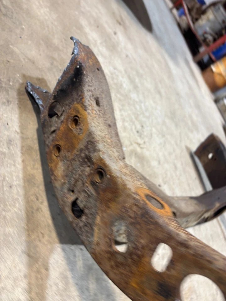 Ford Galaxy Country Squire Ltd 1965 1968 Mercury cuadro delantero bocinas travesaño Foto 3 de 4