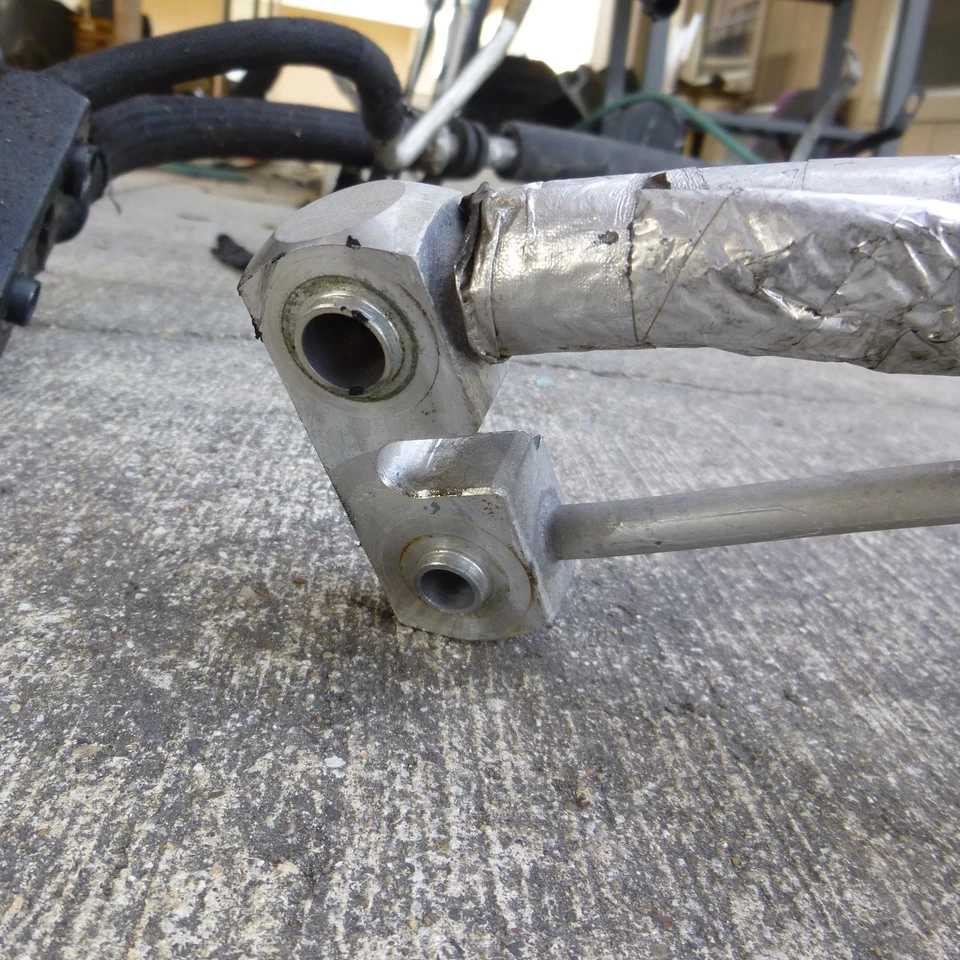 LINCOLN LS  2003 2004 2005 2006  A/C HOSES - Image 2 of 4