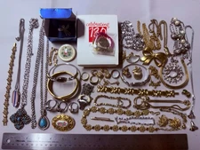 Collection Lot Great Variety Vintage + Modern Designer Signed  AVON Jewelry - U3