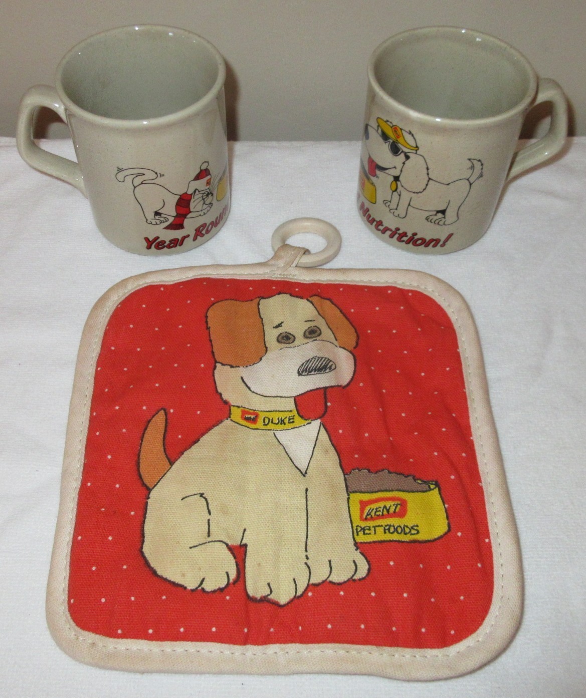 S Coffee Mugs Dog & Cat England Potholder Duke