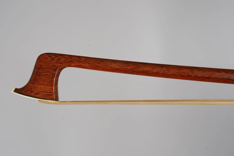 Violinbogen H.R. Pfretzschner – Silber montiert, Markneukirchen ca. 1980 - Bild 2 von 3