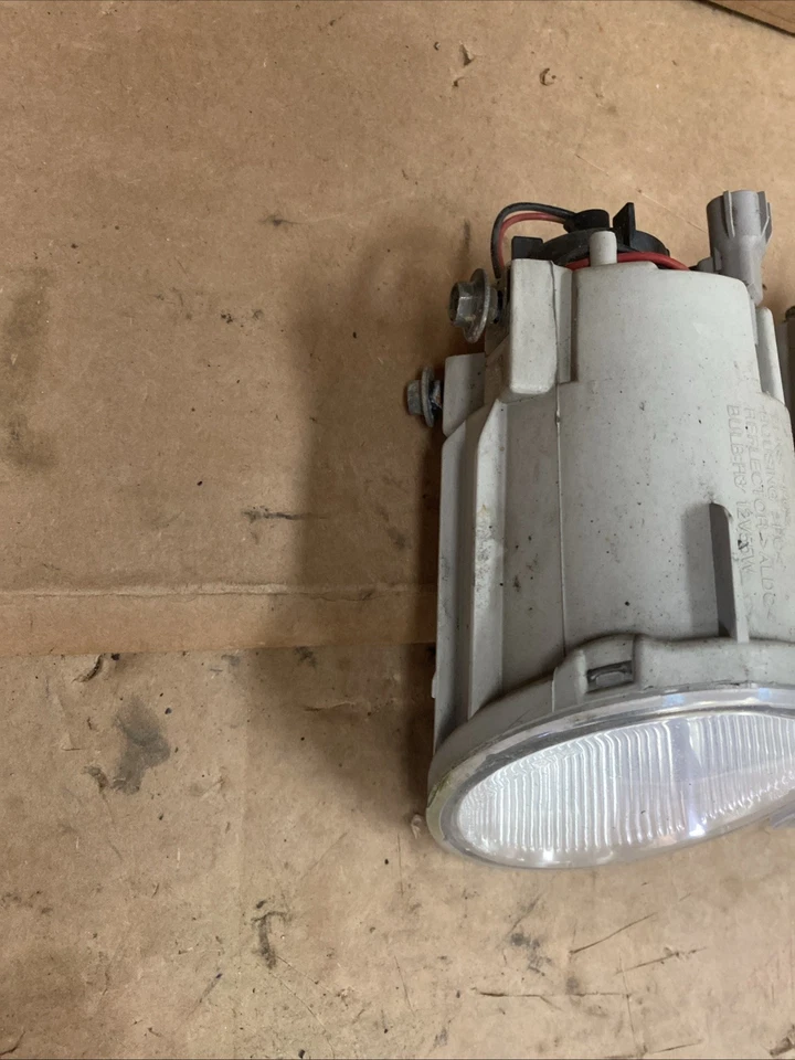 Parachoques delantero antiniebla luz derecha Subaru Tribeca 2008 2009 2010 2011 2012-2014 B128 Foto 3 de 4