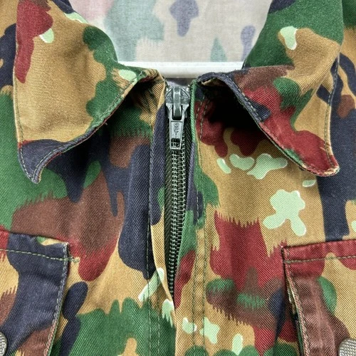VINTAGE Swiss Alpenflage Jacket Mens Large Red Green Combat Camo M83 Cotton OPTI image 4