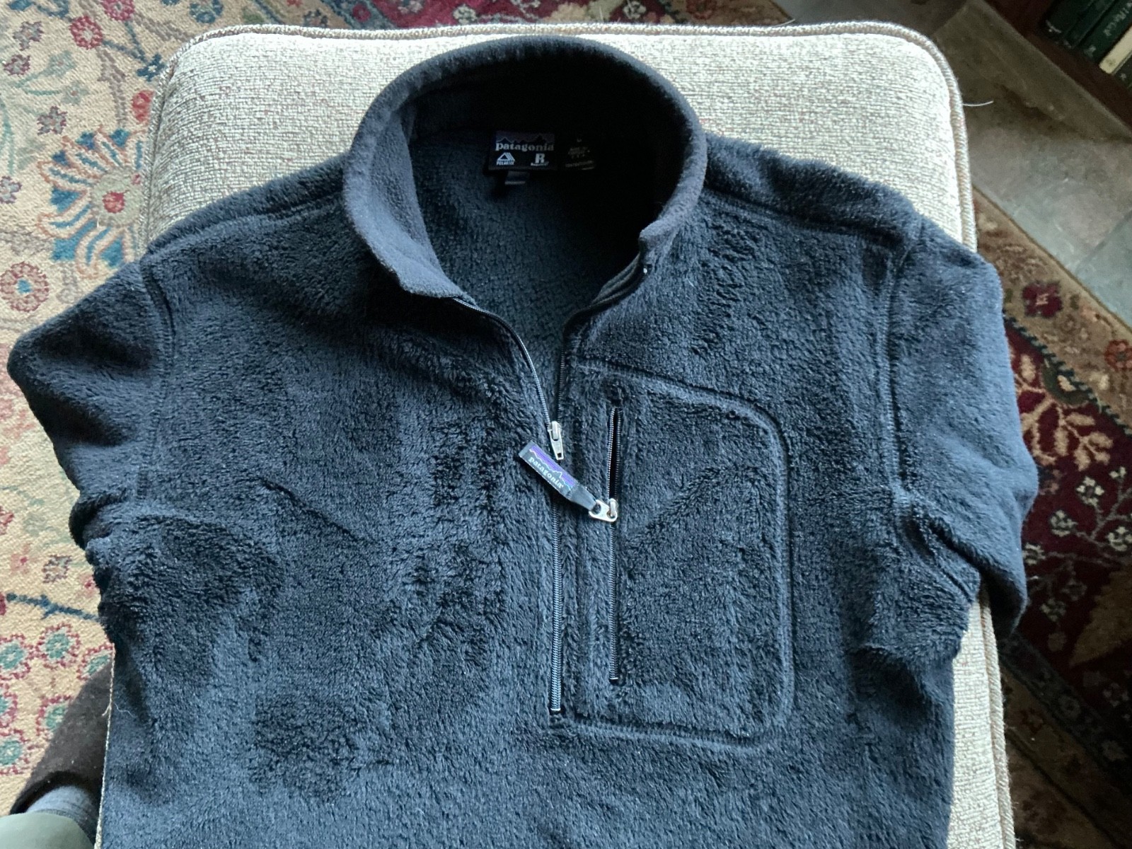Patagonia Regulator Fleece Mens Medium Black 