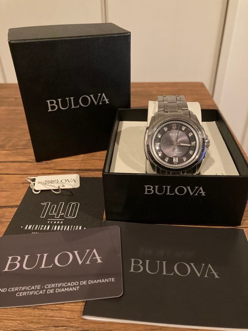 Non-operating BULOVA wristwatch diamond decoration