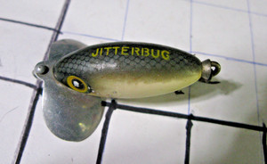 Fred Arbogast "Jitterbug" Minnow, Dk Green/Beige, 2 1/4", .2oz. - GUC