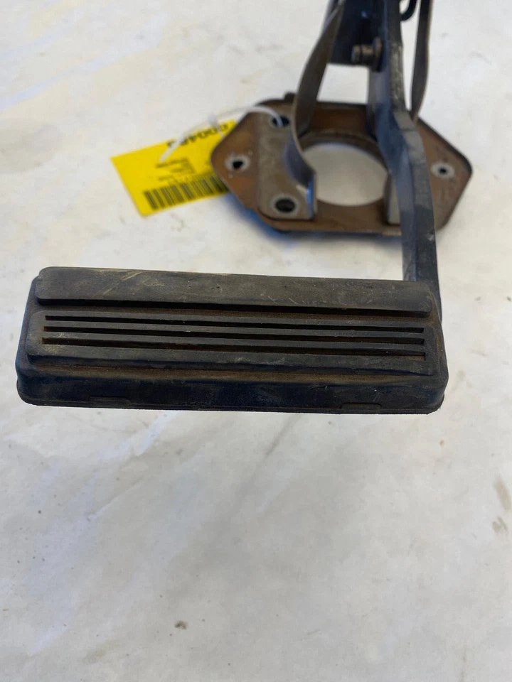 2005 CHEVROLET UPLANDER Automatic Transmission Brake Gas Pedal Assembly OEM Foto 2 de 4