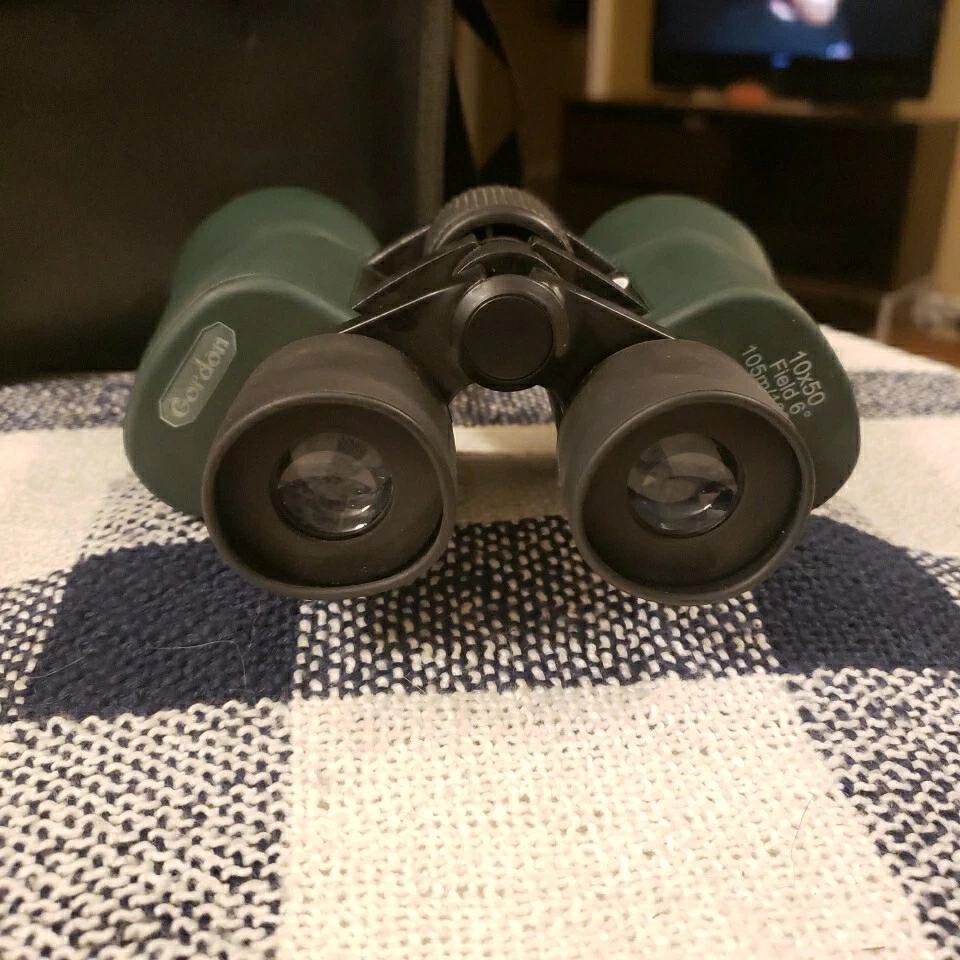 Gordon Field Binoculars 10 x 50 FOV 105m At 1000m With Soft Case Clear Optics  - Image 2 of 4