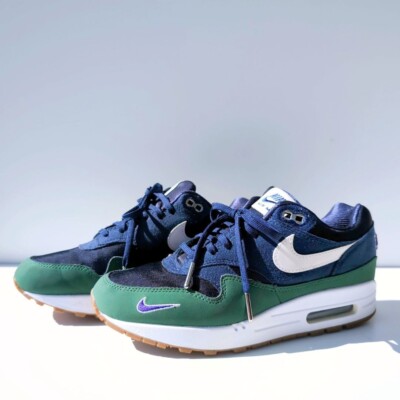 靴 Nike Women's Air Max 1 QS \