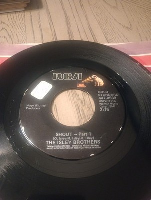 THE ISLEY BROTHERS - SHOUT PART 1 & 2 - SOUL 45 Rpm 7inch/RCA