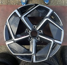 1 x GENUINE BYD SEAL 19” ALLOY WHEEL RIM BLACK DIAMOND CUT 8J EKEB-3101010-D2