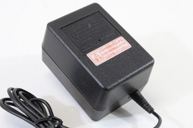 Official Nintendo Super Famicom Power AC Adapter HVC-002 SFC FC OEM Japan Import