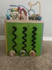 Battat Barnyard Activity Cube with 5 Multicolor Sides and Bead Maze Wooden.