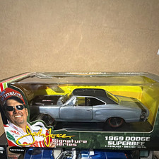 American Muscle 118 1969 Dodge Super Bee John Force Signature Series Limited